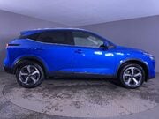 Nissan Qashqai 1.3 DIG-T MHEV N-Connecta SUV 5dr Petrol Hybrid Manual Euro 6 (s/s) (140 ps 9