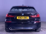 BMW 1 Series 1.5 118i Sport (LCP) Hatchback 5dr Petrol Manual Euro 6 (s/s) (136 ps) Cru 7