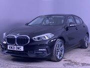 BMW 1 Series 1.5 118i Sport (LCP) Hatchback 5dr Petrol Manual Euro 6 (s/s) (136 ps) Cru 4
