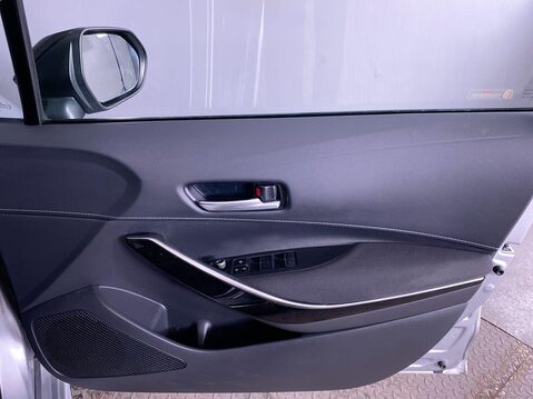 Toyota Corolla 2.0 VVT-h GR SPORT Touring Sports 5dr Petrol Hybrid CVT Euro 6 (s/s) (196 p 27