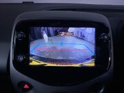 Toyota Aygo 1.0 VVT-i x-play Hatchback 5dr Petrol x-shift Euro 6 (Safety Sense) (71 ps) 24