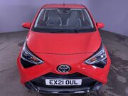 Toyota Aygo 1.0 VVT-i x-play Hatchback 5dr Petrol x-shift Euro 6 (Safety Sense) (71 ps) 10