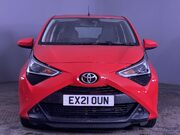 Toyota Aygo 1.0 VVT-i x-play Hatchback 5dr Petrol x-shift Euro 6 (Safety Sense) (71 ps) 3