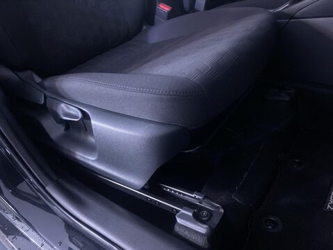 Mazda Mazda2 HYBRID 1.5h Centre-Line Hatchback 5dr Petrol Hybrid CVT Euro 6 (s/s) (116 ps) Air 26