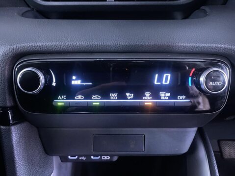 Mazda Mazda2 HYBRID 1.5h Centre-Line Hatchback 5dr Petrol Hybrid CVT Euro 6 (s/s) (116 ps) Air 31