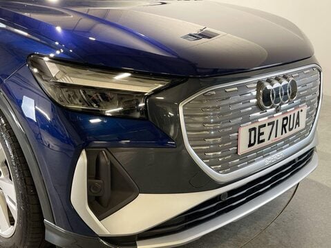 Audi Q4 35 S line SUV 5dr Electric Auto 55kWh (170 ps) One Owner - Cruise Control 10