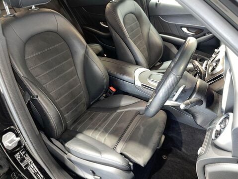 Mercedes-Benz GLC 2.0 GLC220d AMG Line SUV 5dr Diesel G-Tronic+ 4MATIC Euro 6 (s/s) (194 ps) 14