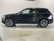 Mercedes-Benz GLC 2.0 GLC220d AMG Line SUV 5dr Diesel G-Tronic+ 4MATIC Euro 6 (s/s) (194 ps) 5