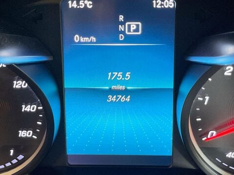 Mercedes-Benz GLC 2.0 GLC220d AMG Line SUV 5dr Diesel G-Tronic+ 4MATIC Euro 6 (s/s) (194 ps) 25