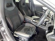 Mercedes-Benz CLA Class 2.0 CLA220d AMG Line (Premium) Coupe 4dr Diesel 8G-DCT Euro 6 (s/s) (190 ps 14