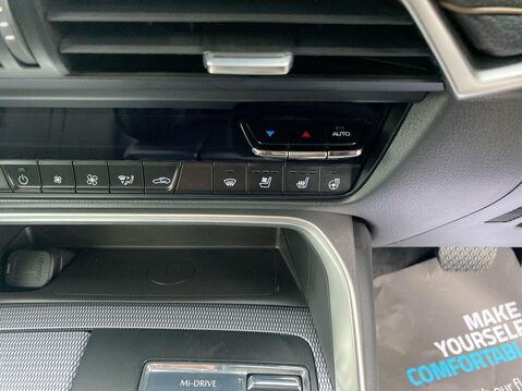 Mazda CX-60 2.5 e-SKYACTIV 17.8kWh Exclusive-Line SUV 5dr Petrol Plug-in Hybrid Auto 4W 19