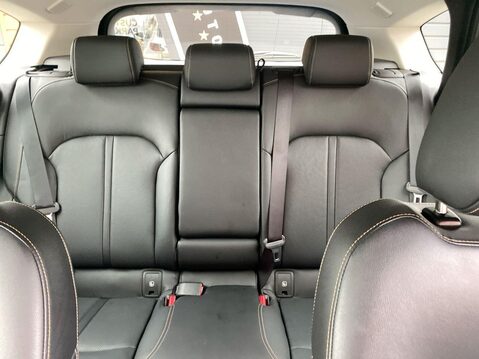 Mazda CX-60 2.5 e-SKYACTIV 17.8kWh Exclusive-Line SUV 5dr Petrol Plug-in Hybrid Auto 4W 11