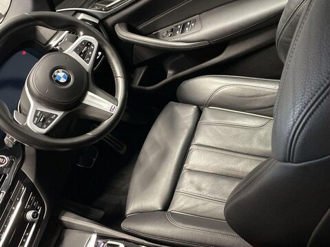 BMW 5 Series 2.0 520d MHT M Sport Saloon 4dr Diesel Hybrid Steptronic Euro 6 (s/s) (190 15