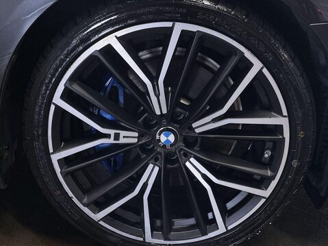 BMW 5 Series 2.0 520d MHT M Sport Saloon 4dr Diesel Hybrid Steptronic Euro 6 (s/s) (190 12