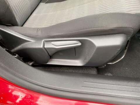 Vauxhall Corsa 1.2 Turbo SE Hatchback 5dr Petrol Manual Euro 6 (s/s) (100 ps) Cruise Contr 15