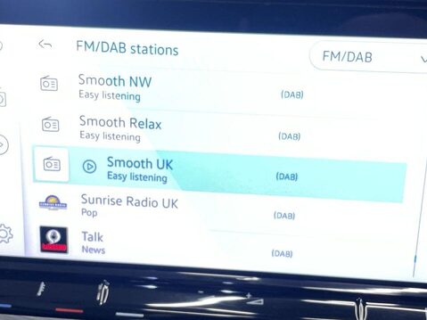 Volkswagen Golf 2.0 TDI Style Hatchback 5dr Diesel Manual Euro 6 (s/s) (115 ps) Heated Seat 27