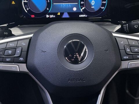 Volkswagen Golf 2.0 TDI Style Hatchback 5dr Diesel Manual Euro 6 (s/s) (115 ps) Heated Seat 21