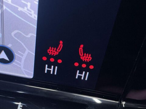 Volkswagen Golf 2.0 TDI Style Hatchback 5dr Diesel Manual Euro 6 (s/s) (115 ps) Heated Seat 23