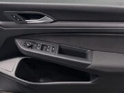 Volkswagen Golf 2.0 TDI Style Hatchback 5dr Diesel Manual Euro 6 (s/s) (115 ps) Heated Seat 25