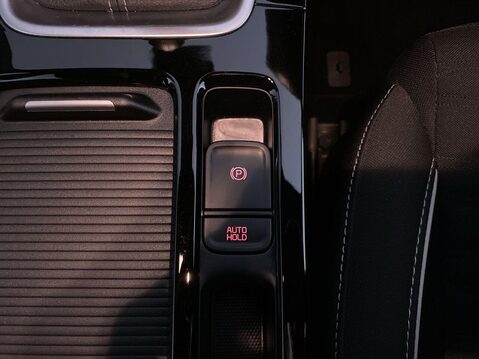 Kia Ceed 1.5 T-GDi GT-Line Hatchback 5dr Petrol Manual Euro 6 (s/s) (158 bhp) Cruis 32