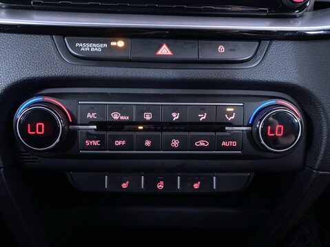 Kia Ceed 1.5 T-GDi GT-Line Hatchback 5dr Petrol Manual Euro 6 (s/s) (158 bhp) Cruis 31