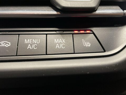 BMW 1 Series 1.5 118i M Sport (LCP) Hatchback 5dr Petrol DCT Euro 6 (s/s) (136 ps) Profe 23