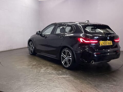 BMW 1 Series 1.5 118i M Sport (LCP) Hatchback 5dr Petrol DCT Euro 6 (s/s) (136 ps) Profe 6