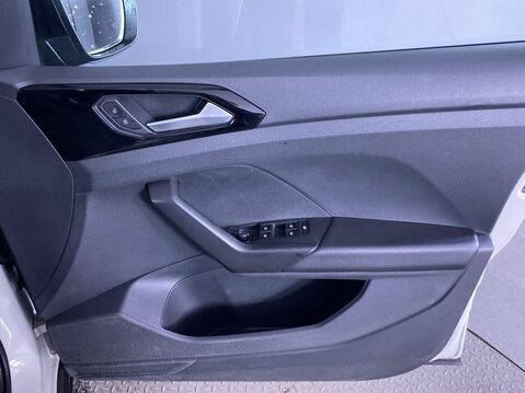 Volkswagen T-Cross 1.0 TSI Black Edition SUV 5dr Petrol Manual Euro 6 (s/s) (110 ps) Cruise C 27