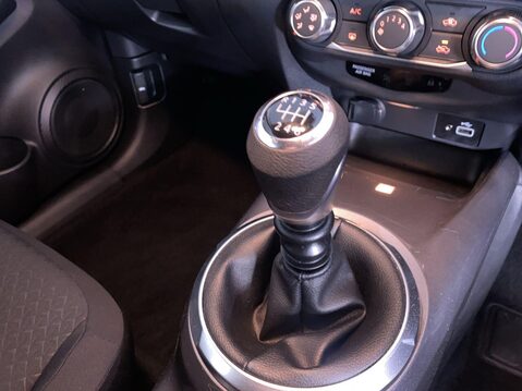 Nissan Juke 1.0 DIG-T Acenta SUV 5dr Petrol Manual Euro 6 (s/s) (114 ps) Cruise Contro 21