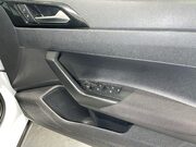 Volkswagen Taigo 1.0 TSI Life SUV 5dr Petrol DSG Euro 6 (s/s) (110 ps) Cruise Control - DAB 7