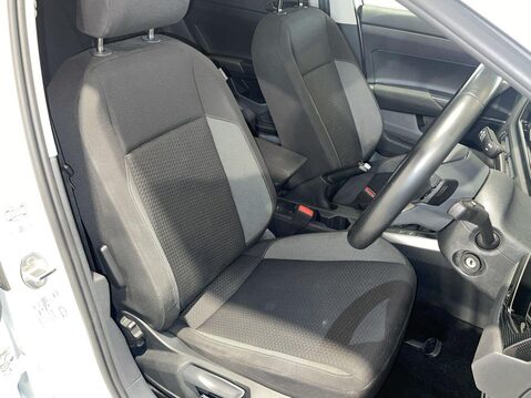 Volkswagen Taigo 1.0 TSI Life SUV 5dr Petrol DSG Euro 6 (s/s) (110 ps) Cruise Control - DAB 5