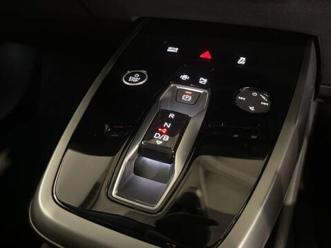 Audi Q4 45 Sport SUV 5dr Electric Auto 82kWh (286 ps) Leather Trim - Parking Sensor 20