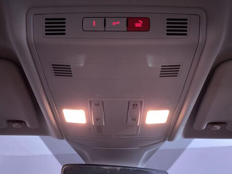 Volkswagen T-Cross 1.0 TSI SE SUV 5dr Petrol DSG Euro 6 (s/s) (110 ps) Cruise Control - DAB R 18