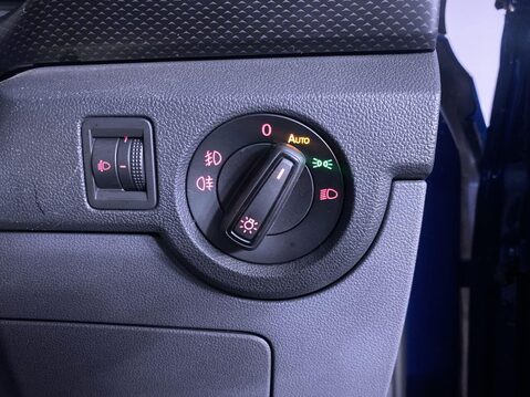 Volkswagen T-Cross 1.0 TSI SE SUV 5dr Petrol DSG Euro 6 (s/s) (110 ps) Cruise Control - DAB R 23