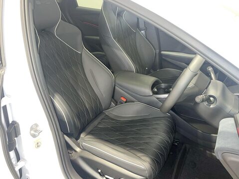 BYD Seal 82.5kWh Design Saloon 4dr Electric Auto (312 ps) Cruise - Sat Nav - Alloy W 5