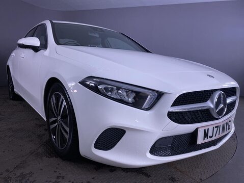 Mercedes-Benz A Class 2.0 A180d Sport Saloon 4dr Diesel Manual Euro 6 (s/s) (116 ps) Cruise Cont 11