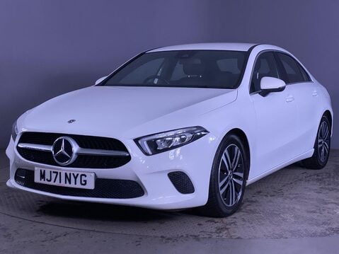 Mercedes-Benz A Class 2.0 A180d Sport Saloon 4dr Diesel Manual Euro 6 (s/s) (116 ps) Cruise Cont 4