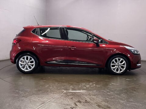 Renault Clio 1.5 dCi Dynamique Nav Hatchback 5dr Diesel Manual Euro 6 (s/s) (90 ps) 9