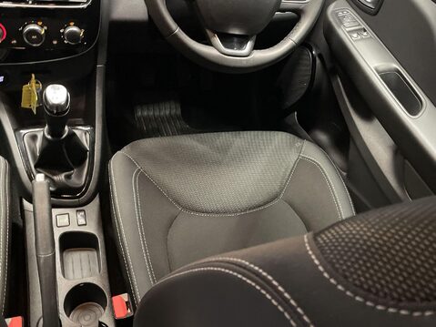 Renault Clio 1.5 dCi Dynamique Nav Hatchback 5dr Diesel Manual Euro 6 (s/s) (90 ps) 15