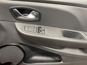 Renault Clio 1.5 dCi Dynamique Nav Hatchback 5dr Diesel Manual Euro 6 (s/s) (90 ps) 24