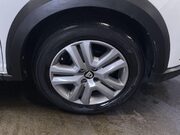 Dacia Sandero Stepway 1.0 TCe Comfort Hatchback 5dr Petrol CVT Euro 6 (s/s) (90 ps) Cruise Contr 12