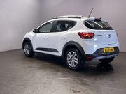 Dacia Sandero Stepway 1.0 TCe Comfort Hatchback 5dr Petrol CVT Euro 6 (s/s) (90 ps) Cruise Contr 6
