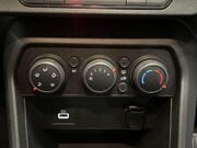 Dacia Sandero Stepway 1.0 TCe Comfort Hatchback 5dr Petrol CVT Euro 6 (s/s) (90 ps) Cruise Contr 27