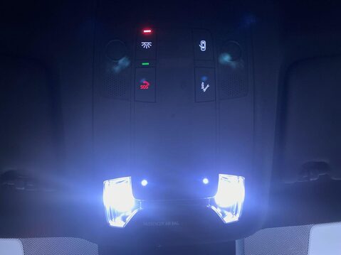 Audi A3 1.0 TFSI 30 S line Sportback 5dr Petrol S Tronic Euro 6 (s/s) (110 ps) Cru 18