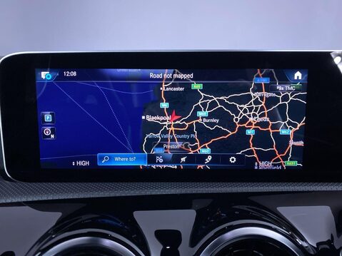 Mercedes-Benz A Class 1.3 A200 AMG Line (Executive) Hatchback 5dr Petrol 7G-DCT Euro 6 (s/s) (163 10