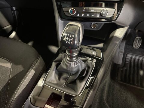 Vauxhall Mokka 1.2 Turbo SE SUV 5dr Petrol Manual Euro 6 (s/s) (100 ps) Alloys - Service H 18