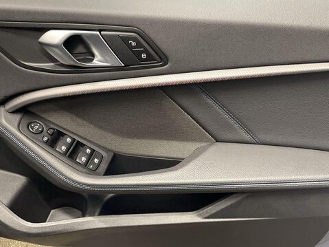 BMW 1 Series 1.5 118i M Sport (LCP) Hatchback 5dr Petrol Manual Euro 6 (s/s) (136 ps) C 14