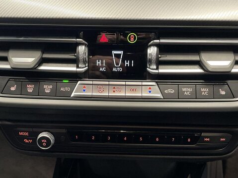 BMW 1 Series 1.5 118i M Sport (LCP) Hatchback 5dr Petrol Manual Euro 6 (s/s) (136 ps) C 17