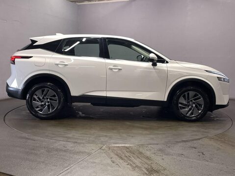 Nissan Qashqai 1.3 DIG-T MHEV Acenta Premium SUV 5dr Petrol Hybrid Manual Euro 6 (s/s) (15 9