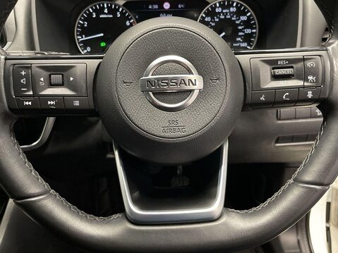 Nissan Qashqai 1.3 DIG-T MHEV Acenta Premium SUV 5dr Petrol Hybrid Manual Euro 6 (s/s) (15 11